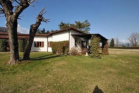 Villa Sleeps 8 Pool Air Con Wifi